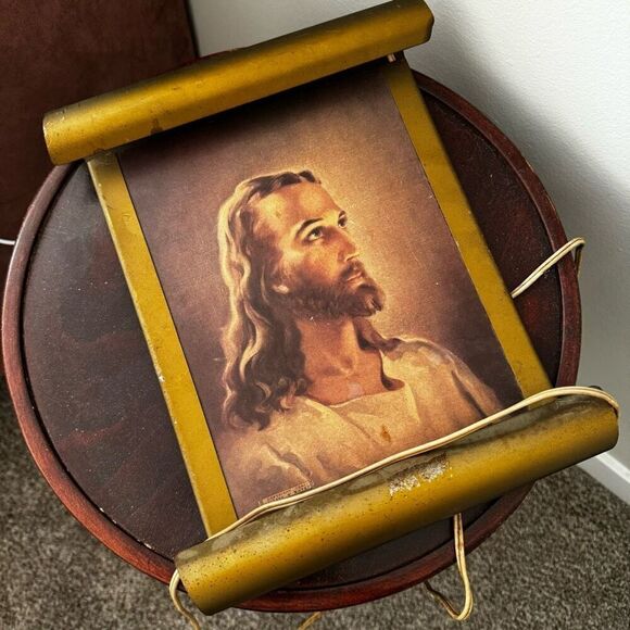 Vintage Jesus Plug In Wall Light - Picture 8 of 13